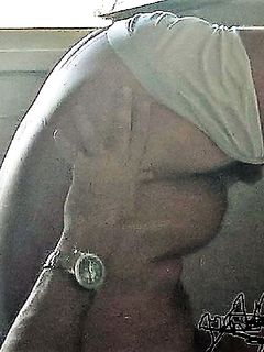 Ho il vizio di sborrarmi in faccia