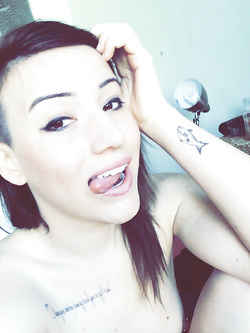 Selfie hot di una bella figa