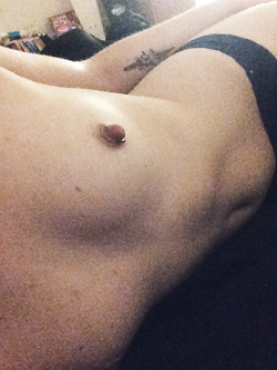 Selfie hot di una bella figa