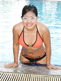 Foto troietta vietnamita nuda