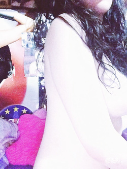 Foto sexy amatoriali rubate di una 21 enne