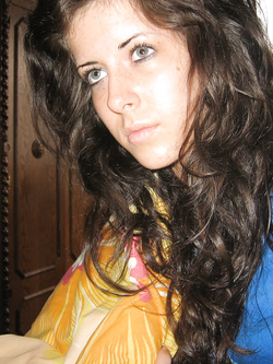 Foto di una troietta genovese figa