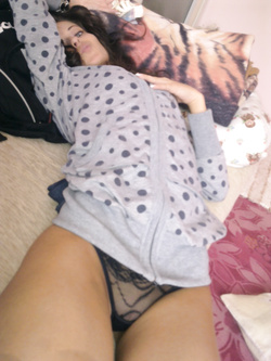 Foto di una troietta genovese figa