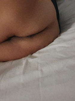 Moglie fica pelosa 3