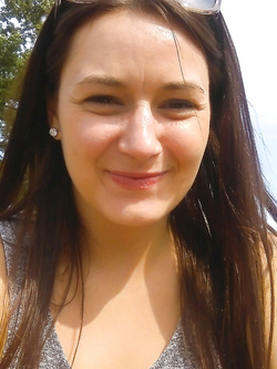 Anna Polish busty wife