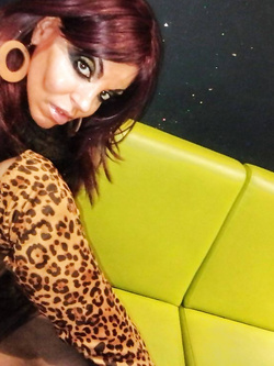 LO VOGLIO SOLO DA PORCI DI AMA PORN LEGGIIIIIIII