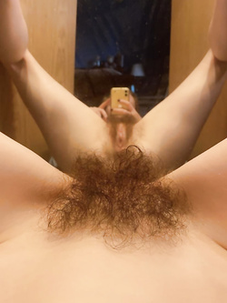 Esibizionista non depilata da 2 anni bis