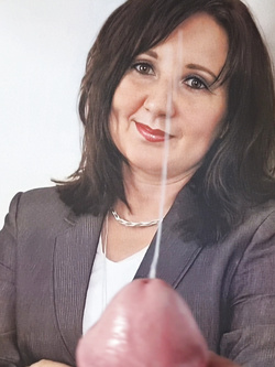 Tributo di Segretaria Michaela Parte