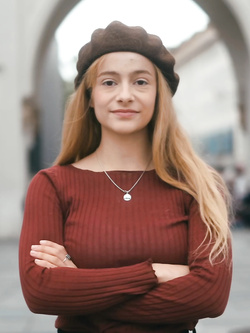 Busty German blonde Parte 2