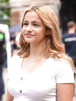 Busty German blonde Parte 4